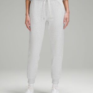 lululemon Scuba high rise joggers